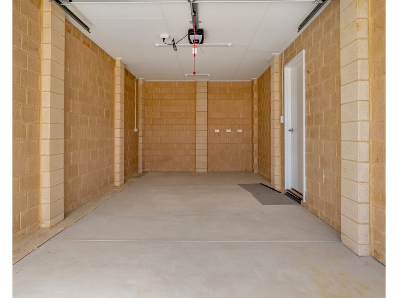 38 Bushlark Turn, Erskine WA 6210