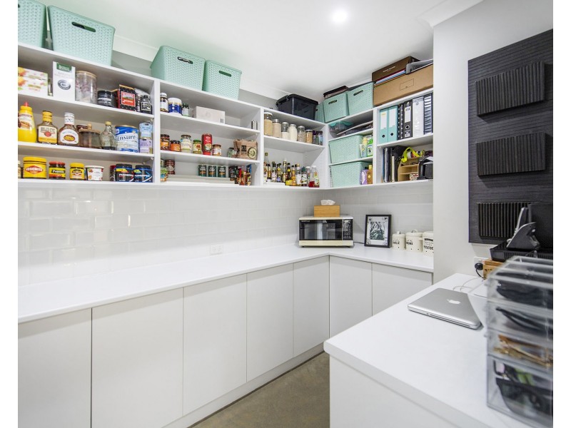 42 Thomasfield Place, Ravenswood WA 6208