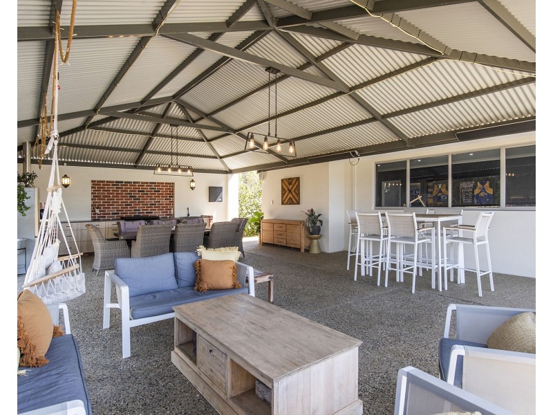 42 Thomasfield Place, Ravenswood WA 6208