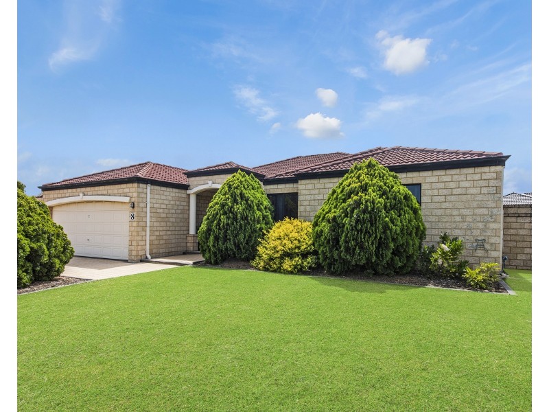 8 Pemberton Close, Stirling WA 6021