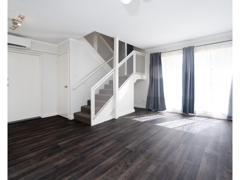 26B Casserley Avenue, Girrawheen WA 6064