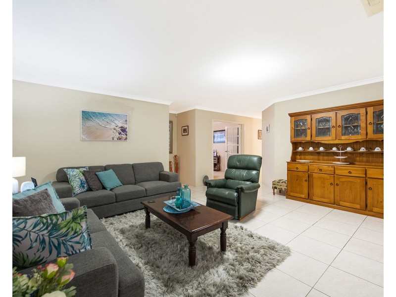 4 Petit Loop, Dudley Park WA 6210