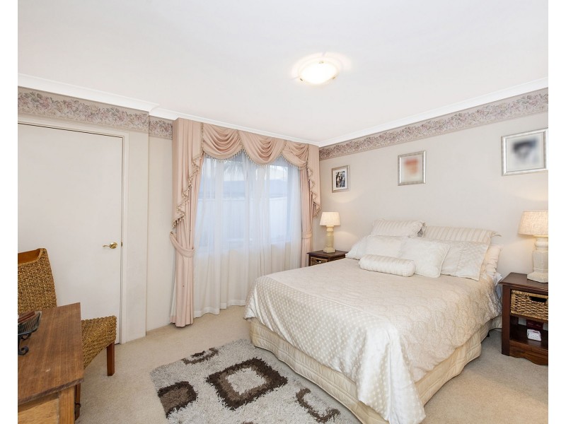 4 Petit Loop, Dudley Park WA 6210