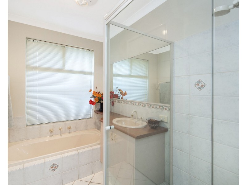 4 Petit Loop, Dudley Park WA 6210