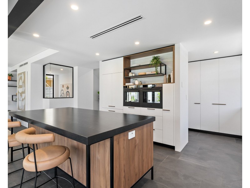 206 Empire Avenue, Churchlands WA 6018