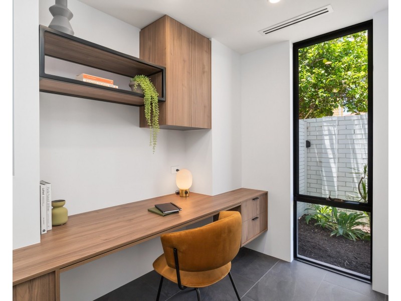 206 Empire Avenue, Churchlands WA 6018