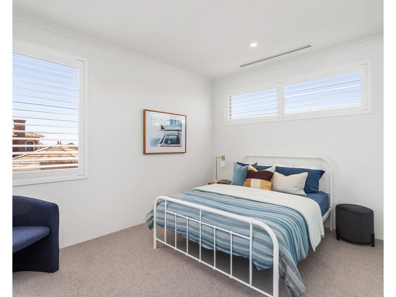 206 Empire Avenue, Churchlands WA 6018