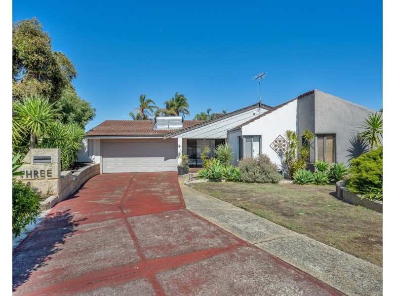 3 Columbia Close, Halls Head WA 6210