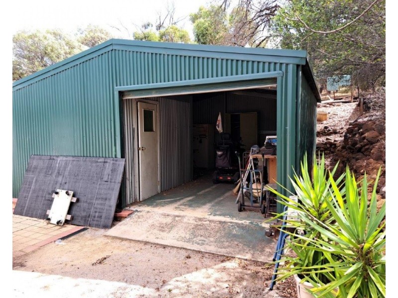 7 Connor Street, Toodyay WA 6566