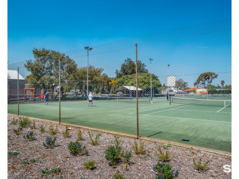 72 Penson Street, Singleton WA 6175