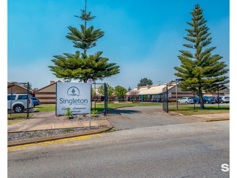 72 Penson Street, Singleton WA 6175