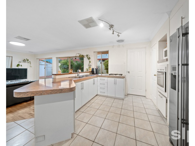 15 Hinchinbrook Avenue, Ridgewood WA 6030