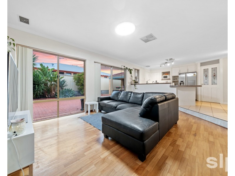 15 Hinchinbrook Avenue, Ridgewood WA 6030