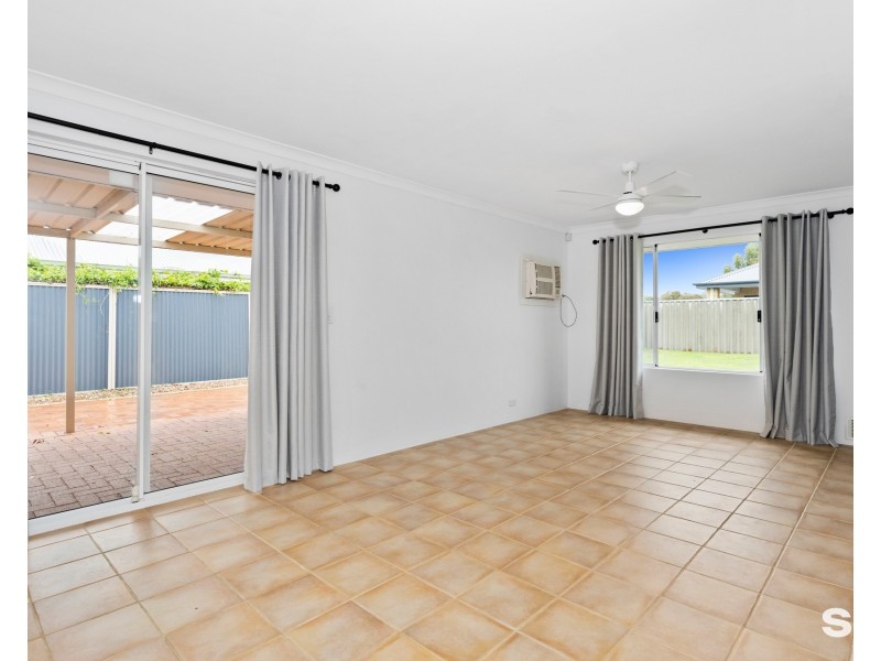 14 Cane Road, Greenfields WA 6210