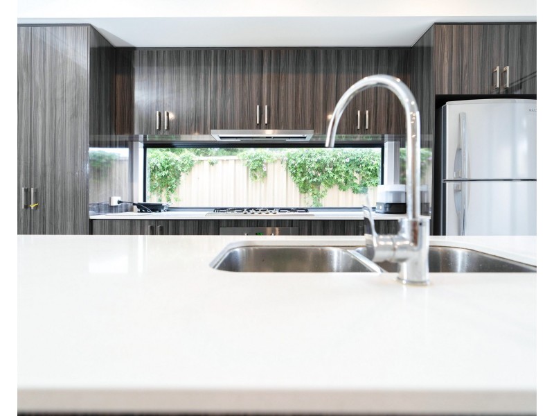 6/10 Morley Street, Maddington WA 6109