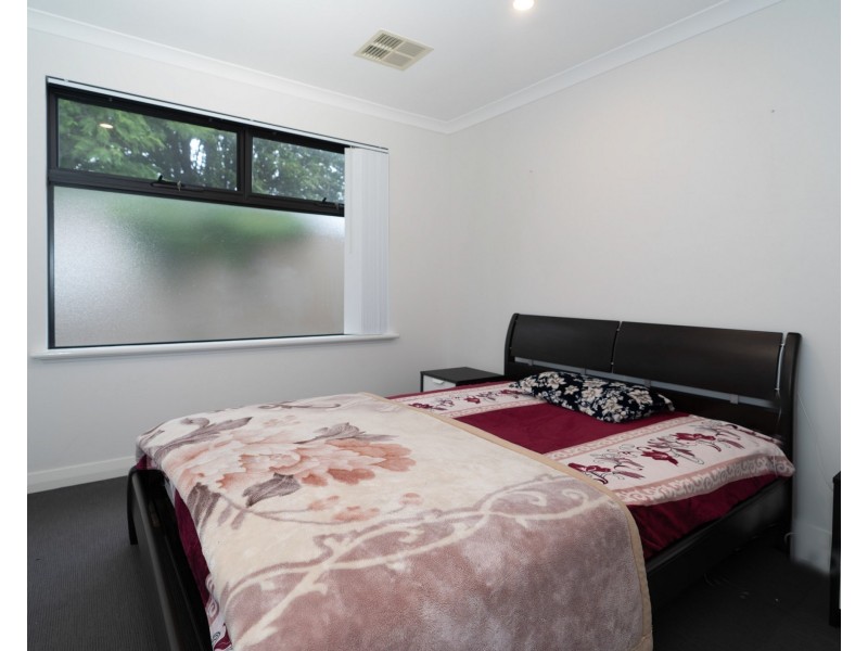 6/10 Morley Street, Maddington WA 6109