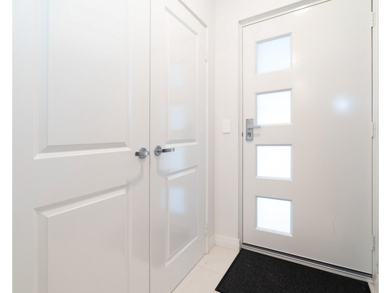 6/10 Morley Street, Maddington WA 6109