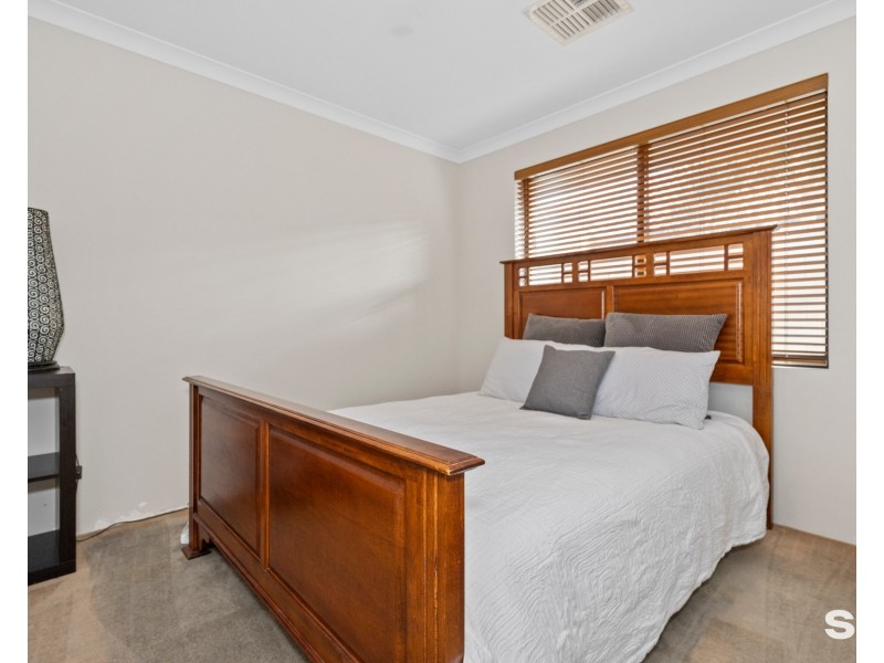 13 Frigate Way, Wannanup WA 6210