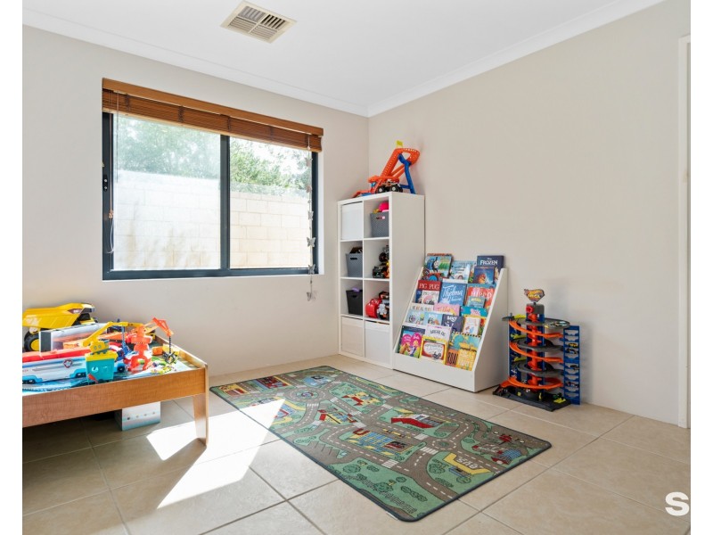 13 Frigate Way, Wannanup WA 6210