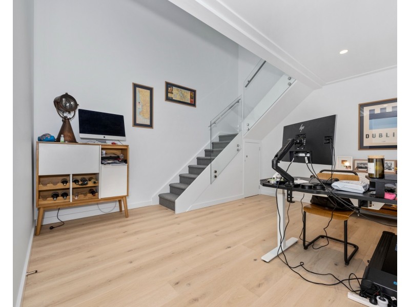 102 Leighton Road, Halls Head WA 6210