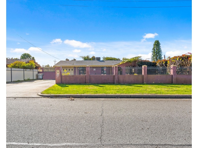 74 Walkington Way, Eden Hill WA 6054