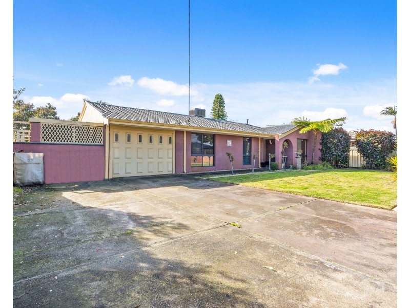 74 Walkington Way, Eden Hill WA 6054