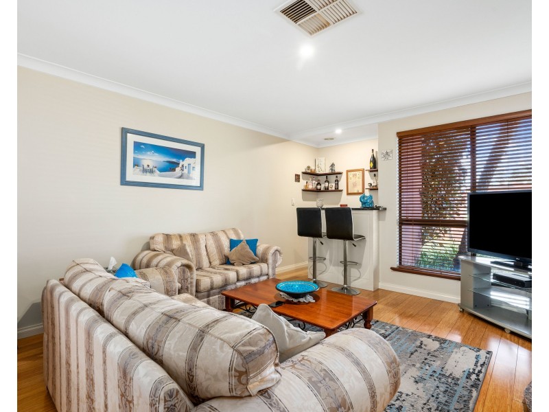74 Walkington Way, Eden Hill WA 6054