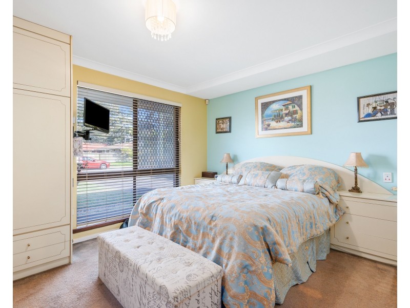 74 Walkington Way, Eden Hill WA 6054