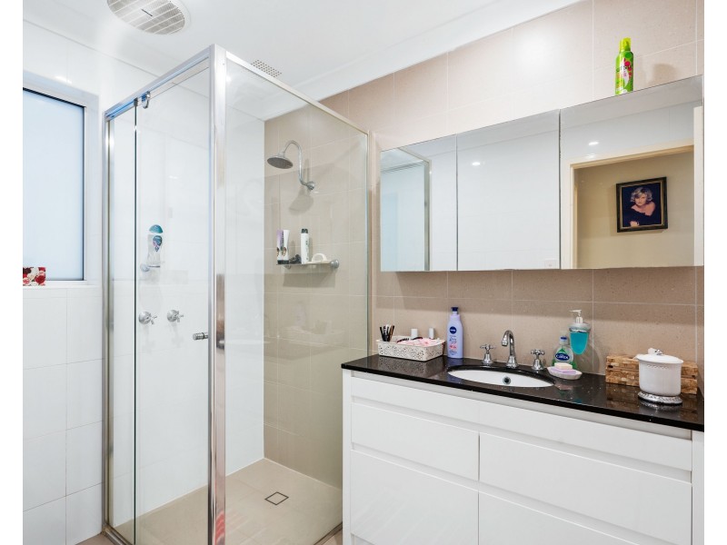 74 Walkington Way, Eden Hill WA 6054