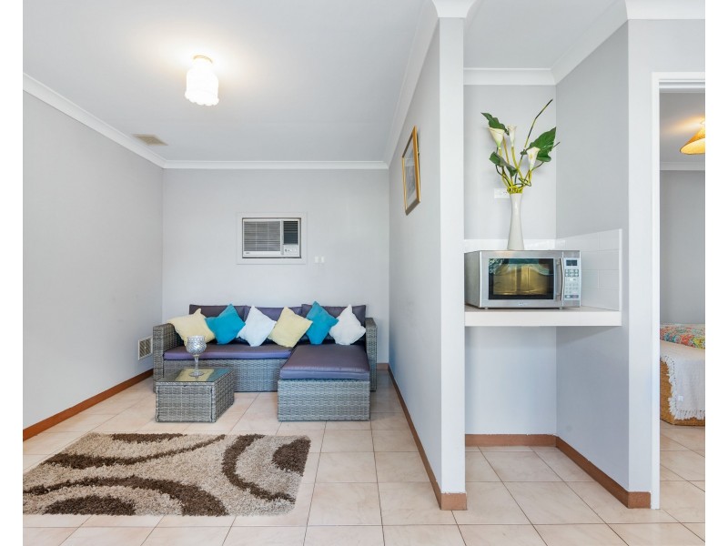 74 Walkington Way, Eden Hill WA 6054