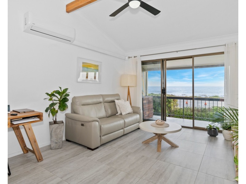 11/24 Halls Head Parade, Halls Head WA 6210