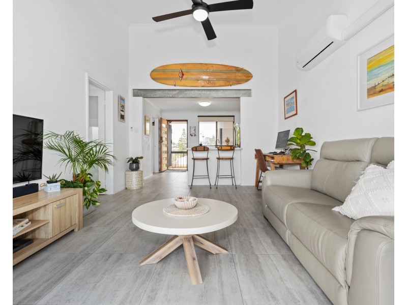 11/24 Halls Head Parade, Halls Head WA 6210