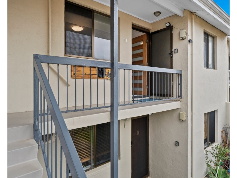 11/24 Halls Head Parade, Halls Head WA 6210