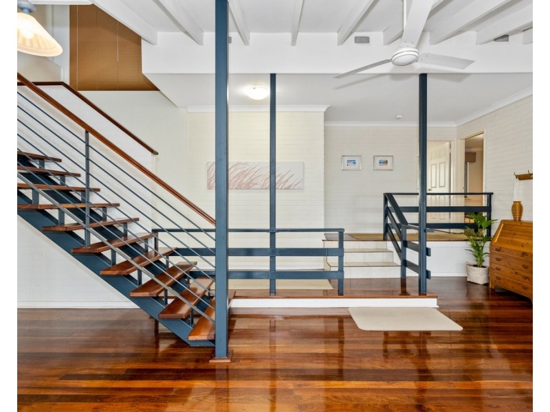 13 Hill Street, Halls Head WA 6210