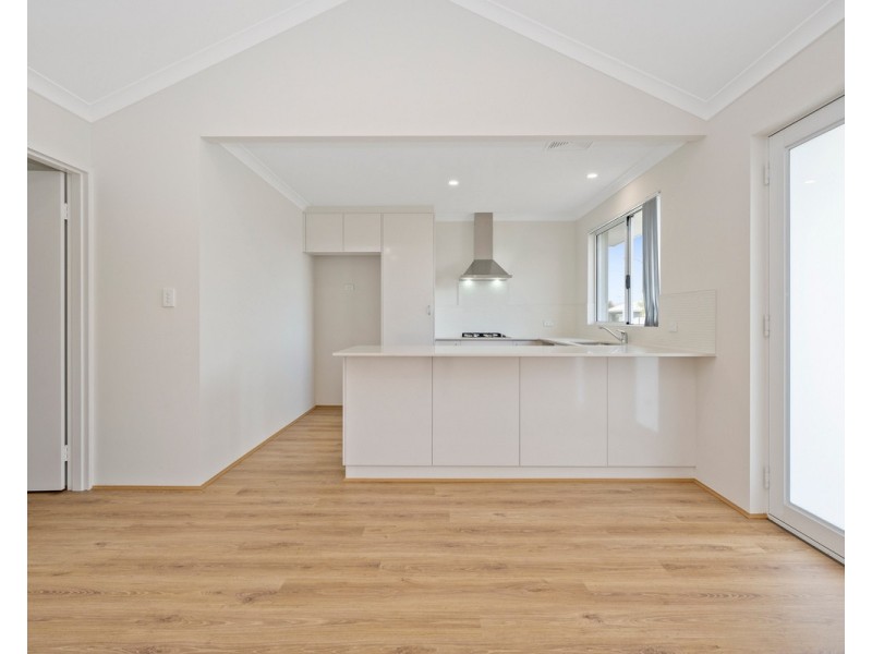 3/26 Bushlark Turn, Erskine WA 6210