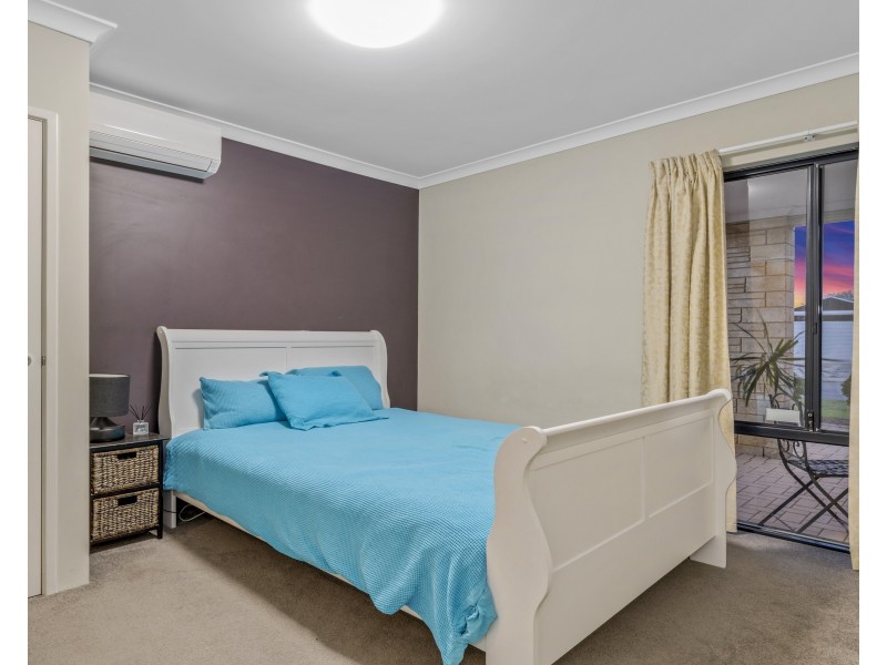 11 Sanddune Way, Wannanup WA 6210