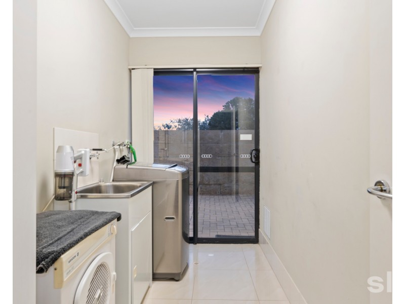 11 Sanddune Way, Wannanup WA 6210