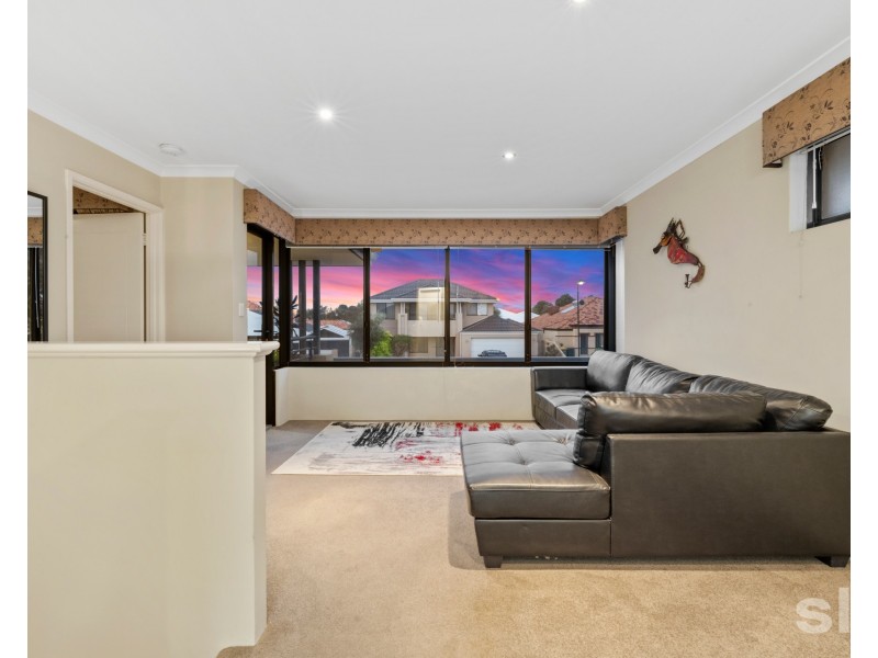 11 Sanddune Way, Wannanup WA 6210