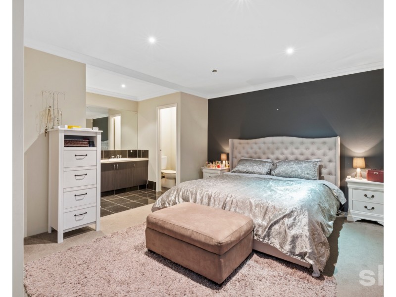 11 Sanddune Way, Wannanup WA 6210