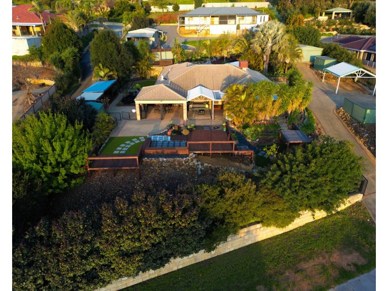 41 Talus Drive, Mount Richon WA 6112