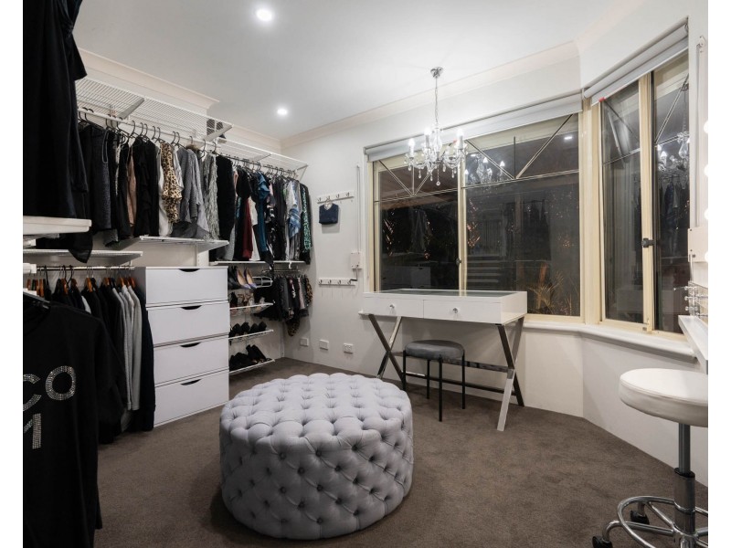 41 Talus Drive, Mount Richon WA 6112