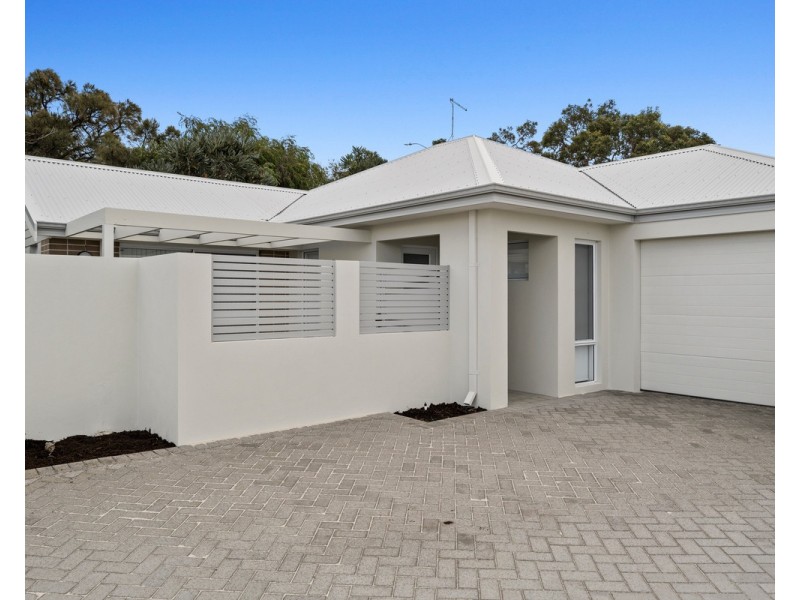 4/26 Bushlark Turn, Erskine WA 6210