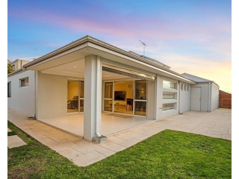19 Dugong View, Yangebup WA 6164