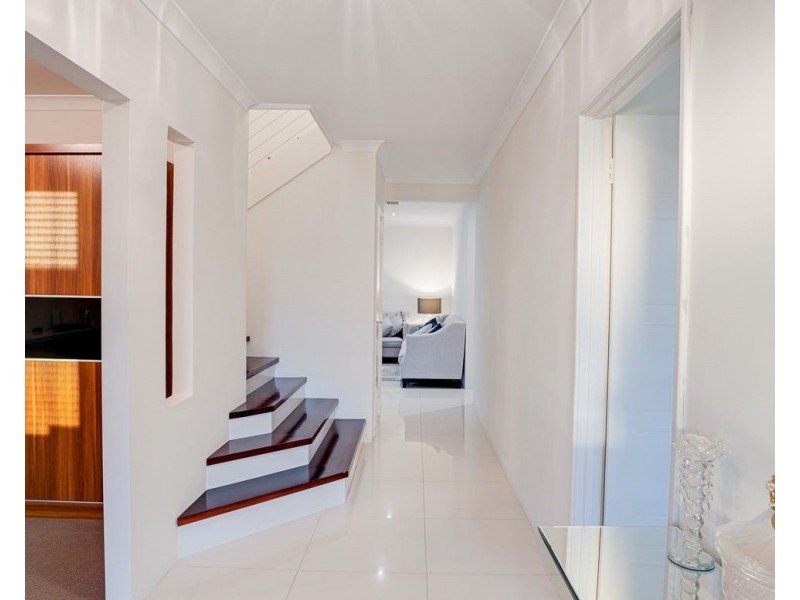19 Dugong View, Yangebup WA 6164