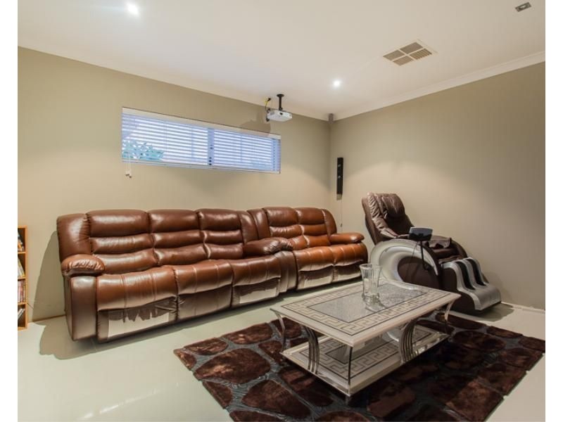 19 Dugong View, Yangebup WA 6164