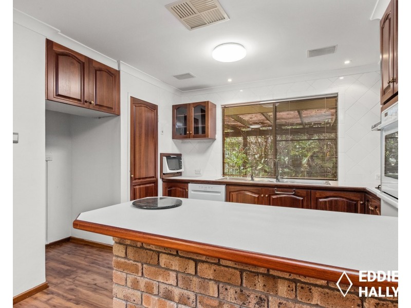 48 Carradine Road, Mount Nasura WA 6112