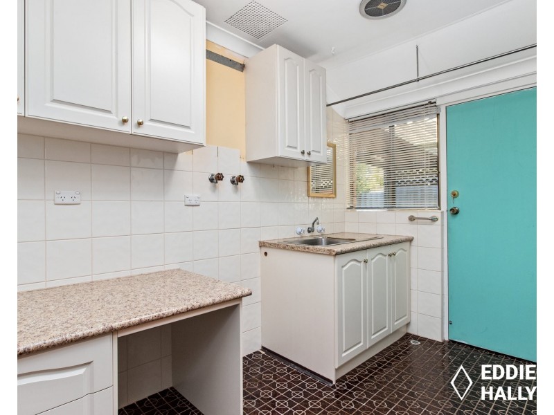 48 Carradine Road, Mount Nasura WA 6112