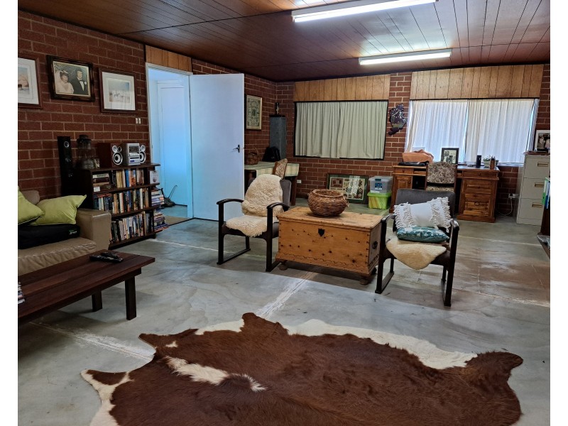 241 Strickland Road, Bambun WA 6503