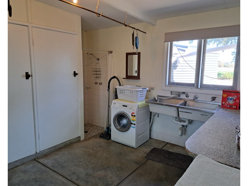 241 Strickland Road, Bambun WA 6503