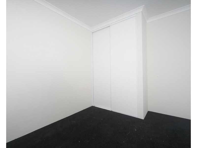 12/1 Spring Avenue, Midland WA 6056